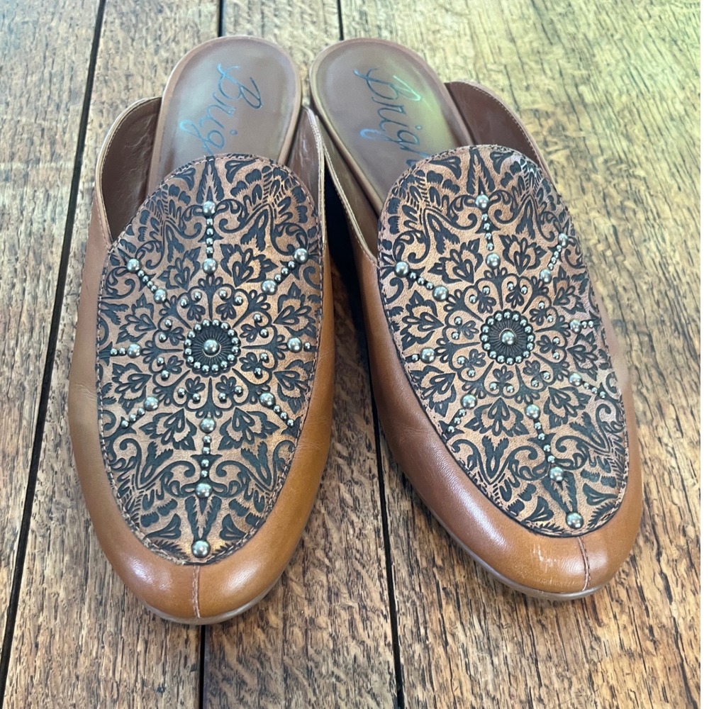 Brighton leather embossed mule clog loafer US 9 bohemian artisan